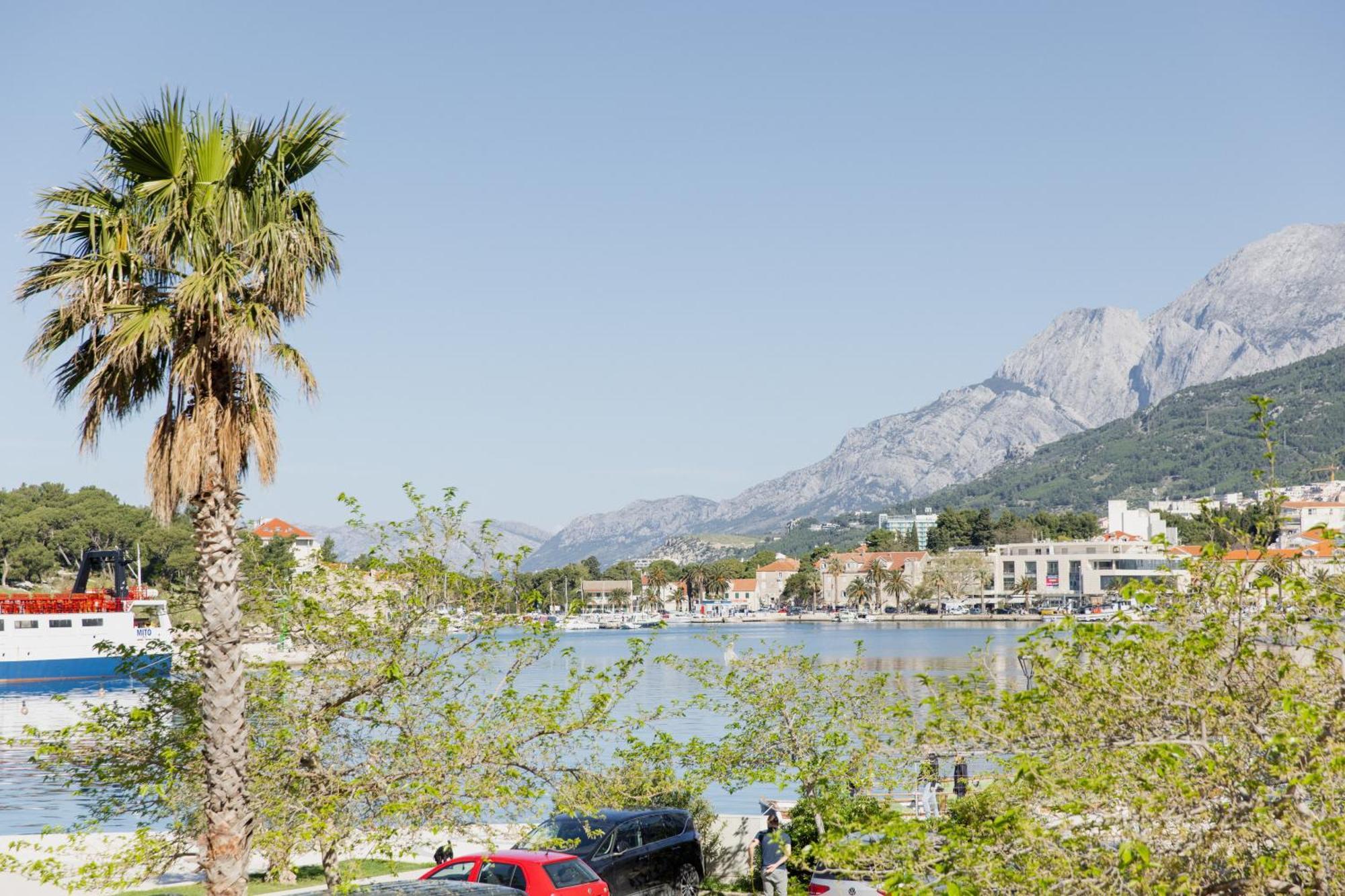 Makarska City Bay Studios Exterior photo