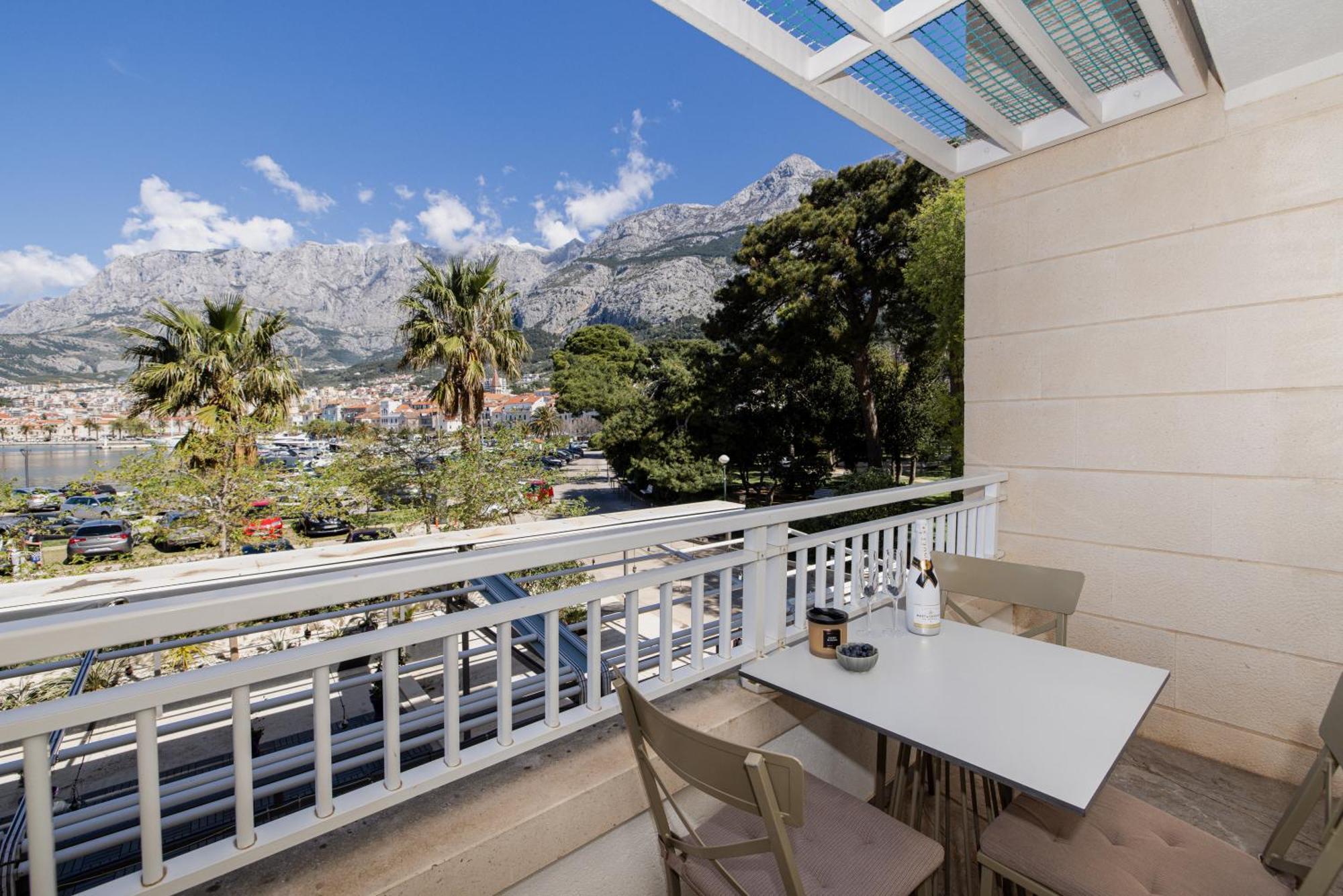 Makarska City Bay Studios Exterior photo