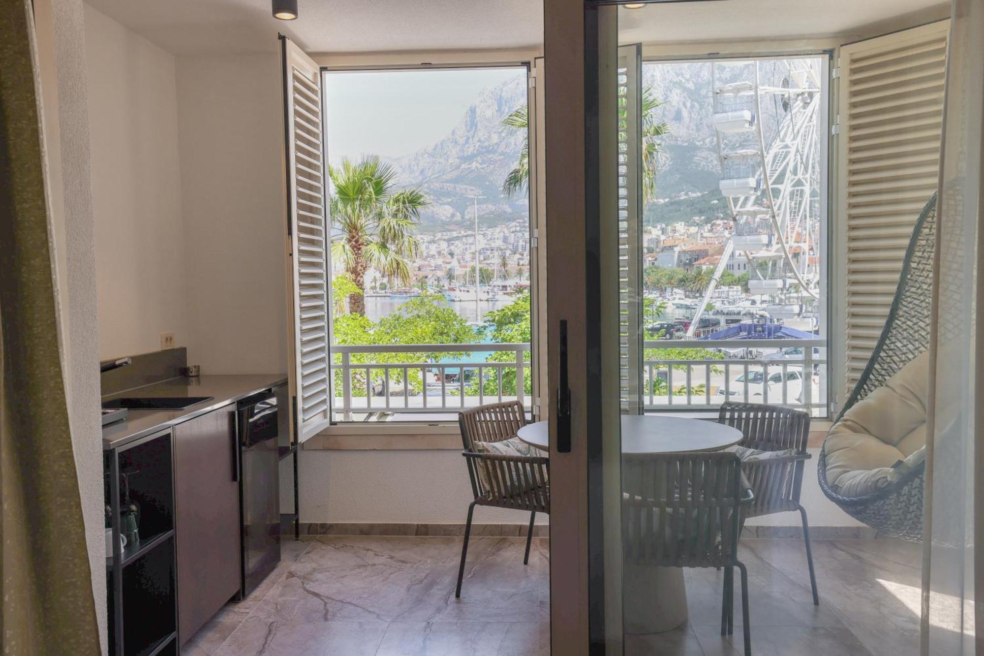 Makarska City Bay Studios Exterior photo